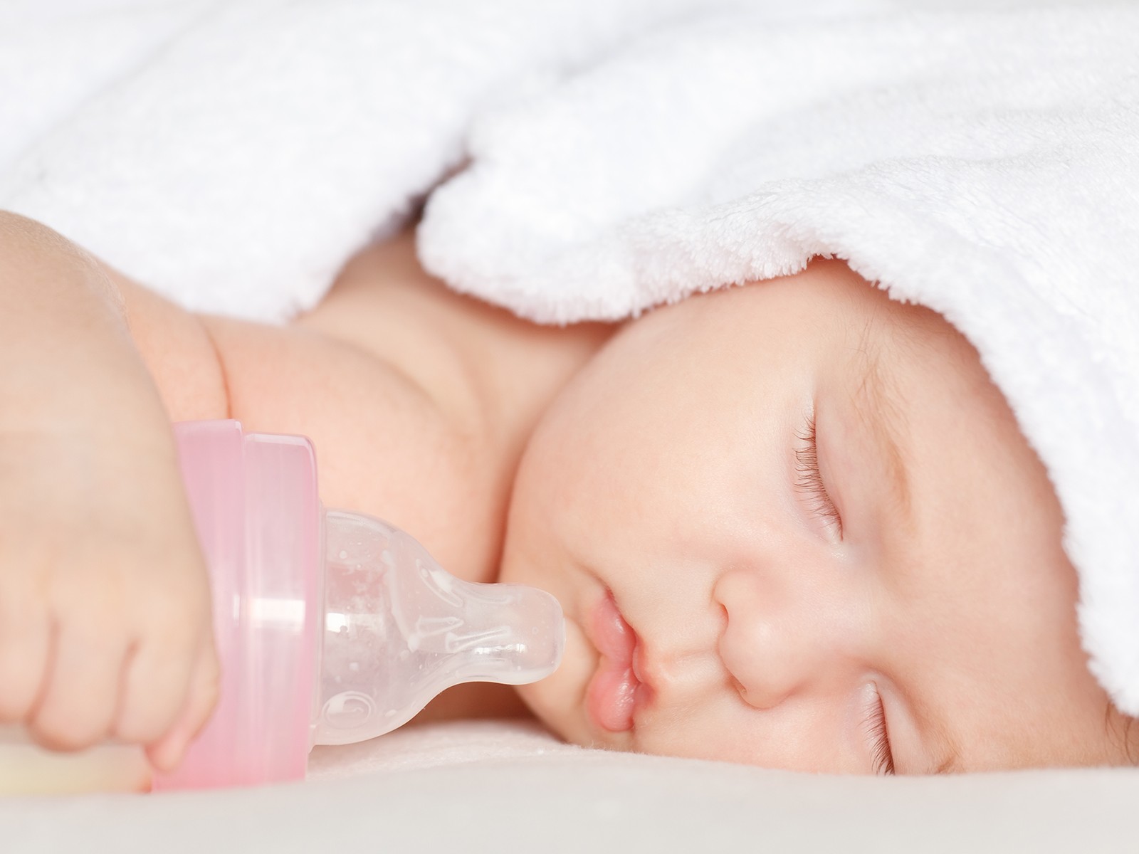 What Causes Baby Bottle Tooth Decay?