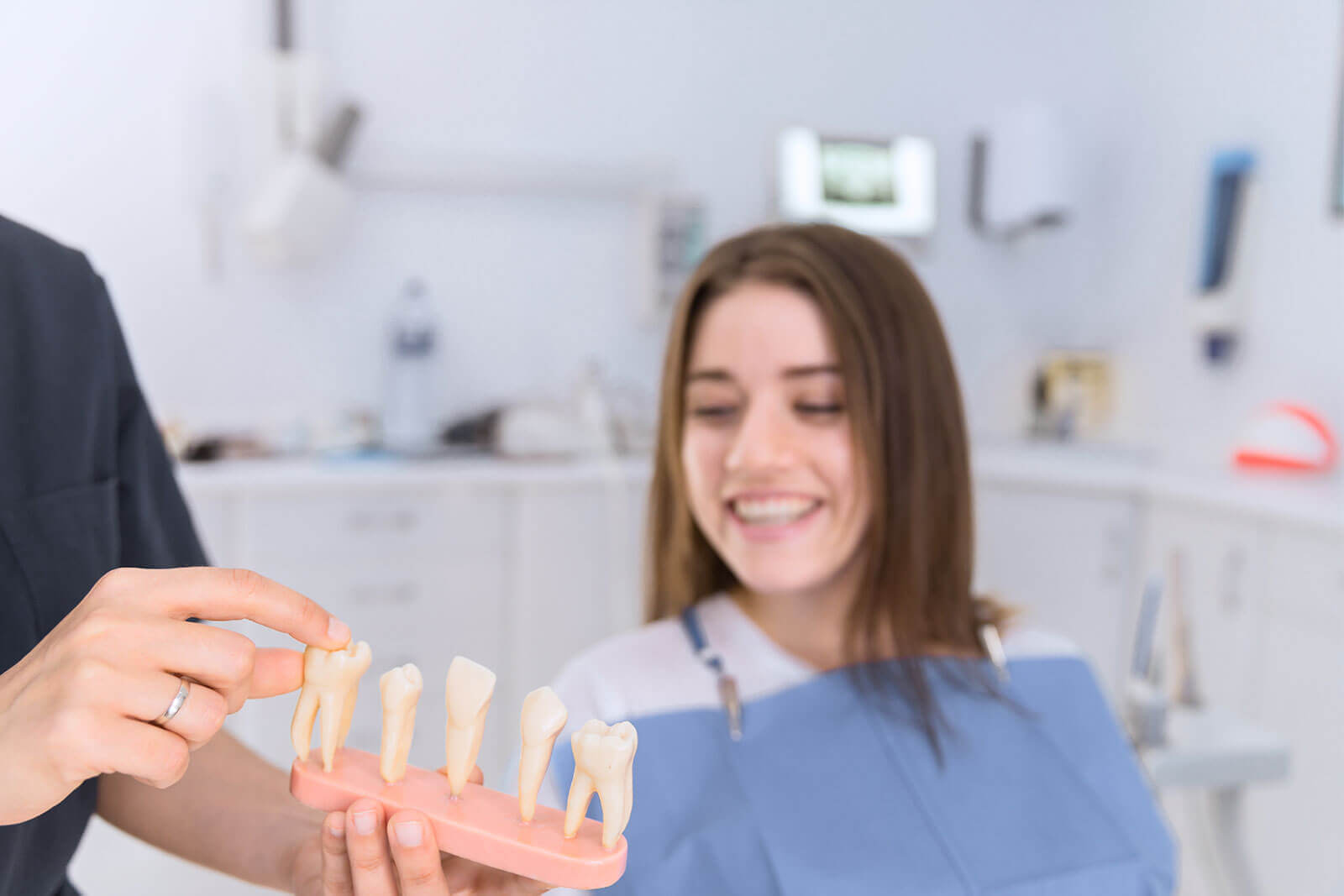 How Dental Implants Revolutionize Cosmetic Dentistry
