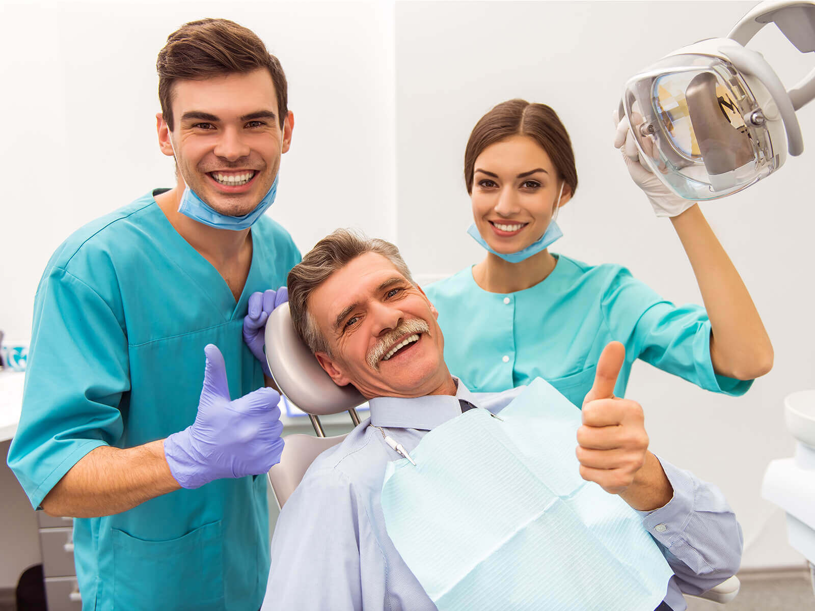 4 Signs That You Need To See A General Dentist