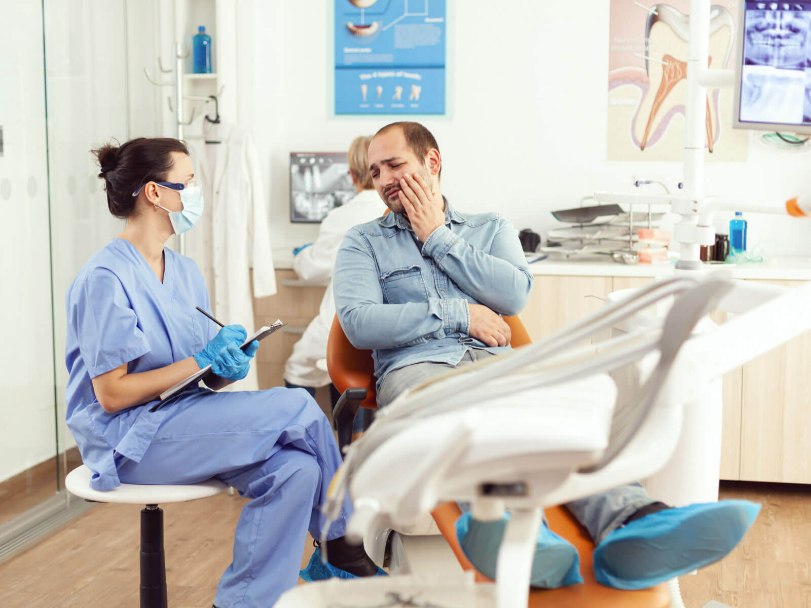 Do You Need an Emergency Root Canal? Signs and What to Expect